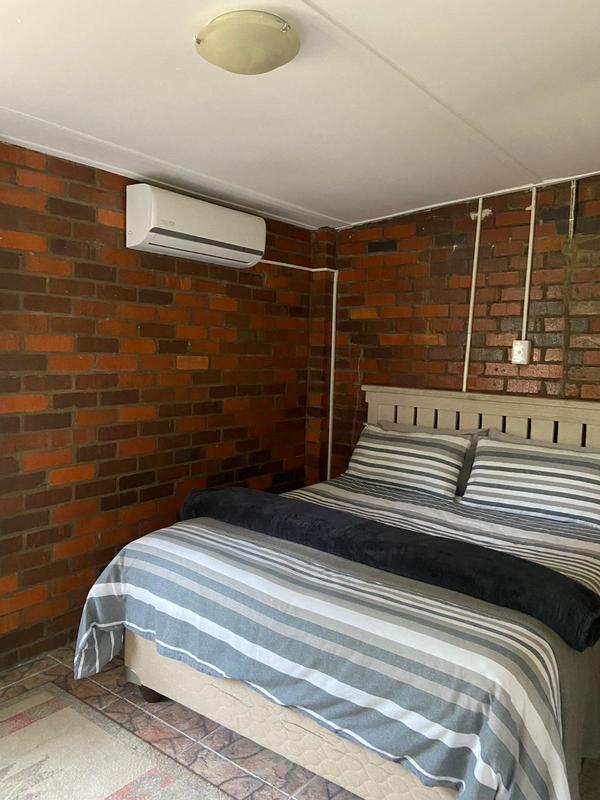 To Let 1 Bedroom Property for Rent in Oatlands North Eastern Cape